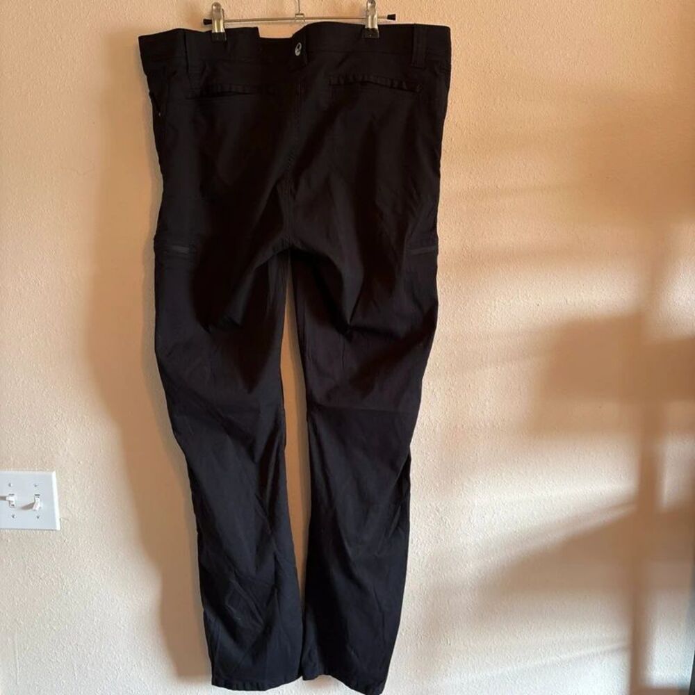 Wrangler ATG Men's 36x34 Black Cargo Pants Outdoor All Terrain Stretch